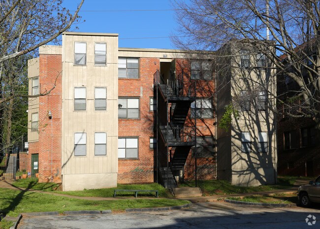 Building Photo - 537 NE Boulevard