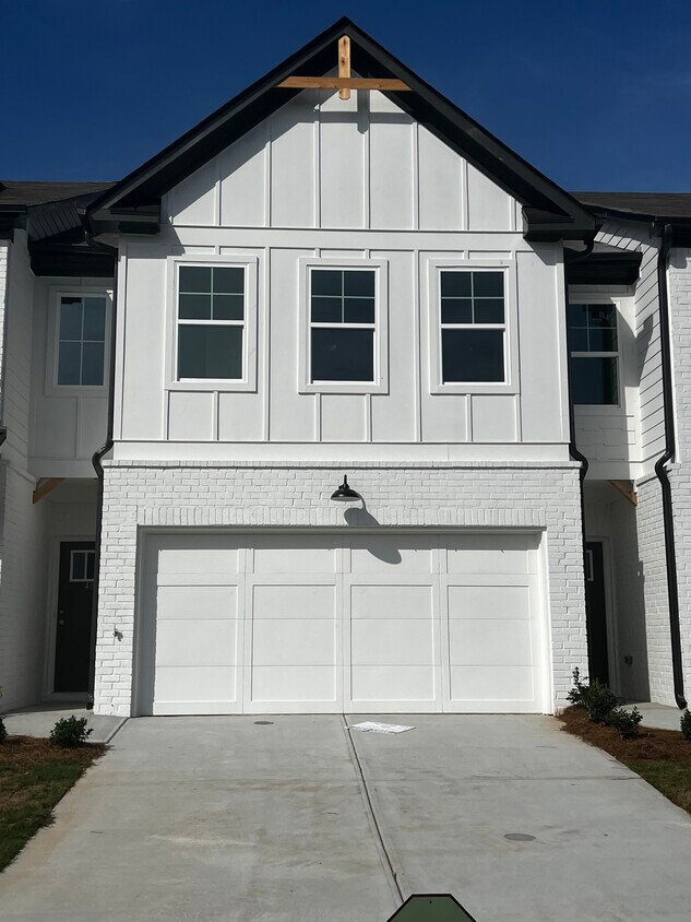 Foto principal - 489 Auburn Valley Way