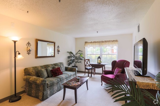 Apt 131 - 1 Br 1 Ba - Kings Reserve Sterlng