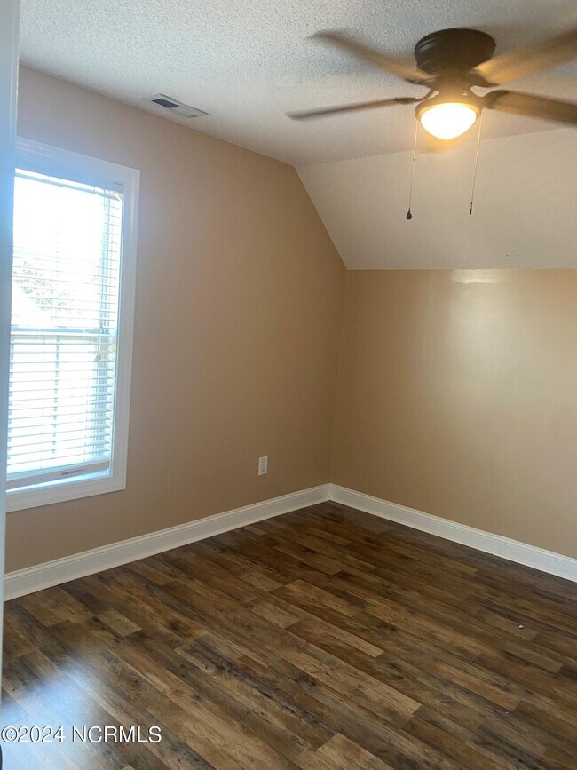 Foto del edificio - 2309 Sadler Dr