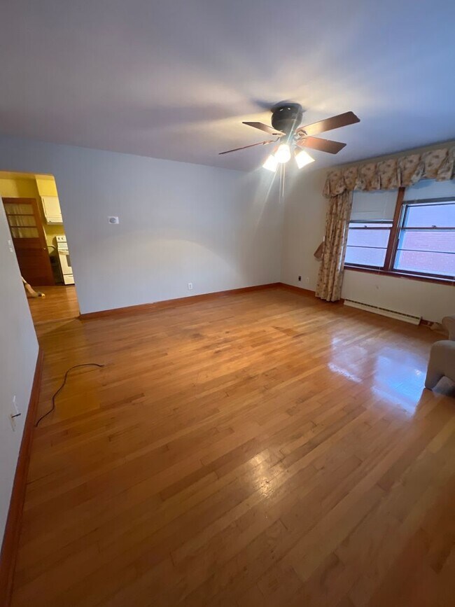 Foto del edificio - Indian Hills 3 Bedroom 1.5 Bath