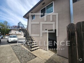 Building Photo - 1343 Shawn Dr