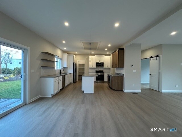 Foto del edificio - 62 Soundview Ave