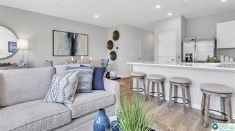 Foto del edificio - 1244 Martin Rd