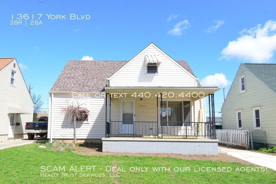 Primary Photo - 13617 York Blvd