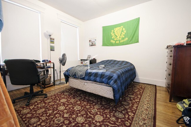 Foto del edificio - 48 Brighton Ave