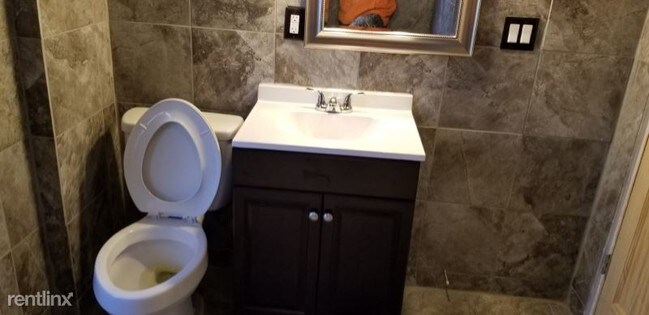 Foto del edificio - 2 br, 2 bath House - 1508 Genessee Ave