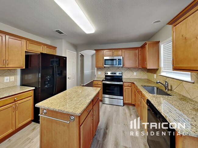 Foto del edificio - 317 Welch Dr