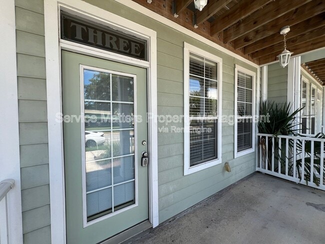 Building Photo - 1020 N Hayne St