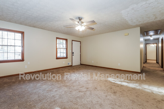 Foto del edificio - 120 Audubon Pkwy