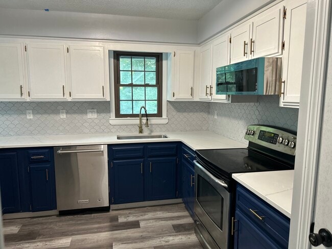 New Appliances - 11203 NW 58th St