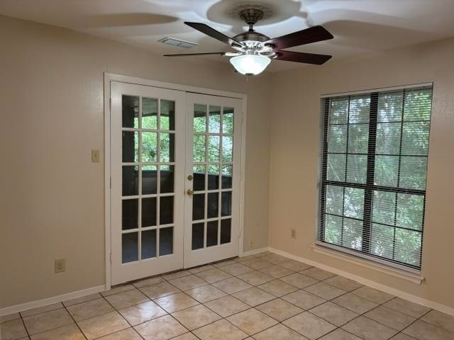 Building Photo - 200 Martingale
