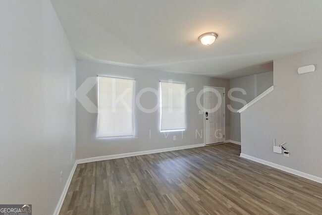 Building Photo - 111 Lochwolde Dr