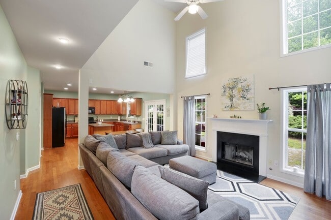 Building Photo - Rare Mableton Gem Near the Silver Comet Trail