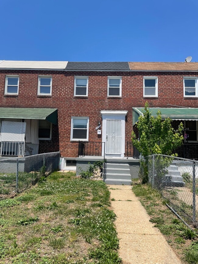 Building Photo - 6436 Hartwait St