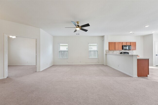 Foto del edificio - 5006 Fairwater Ct