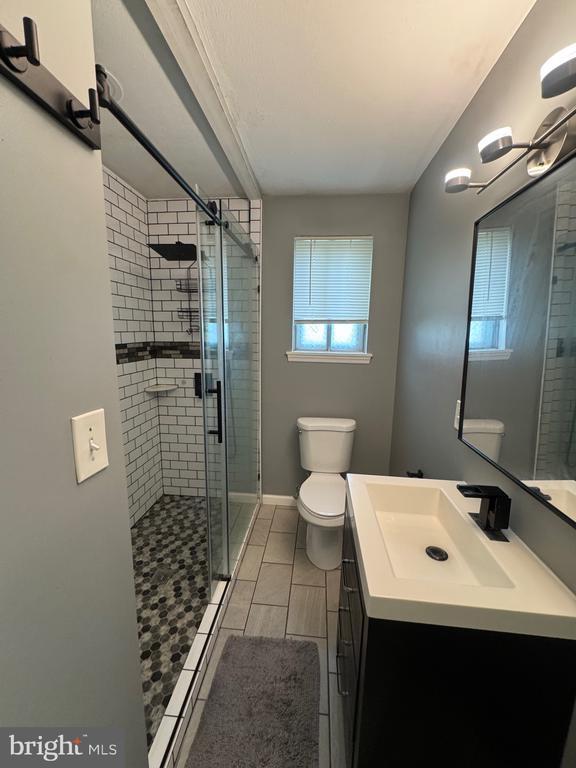 Foto del edificio - 176 Chapel Dr