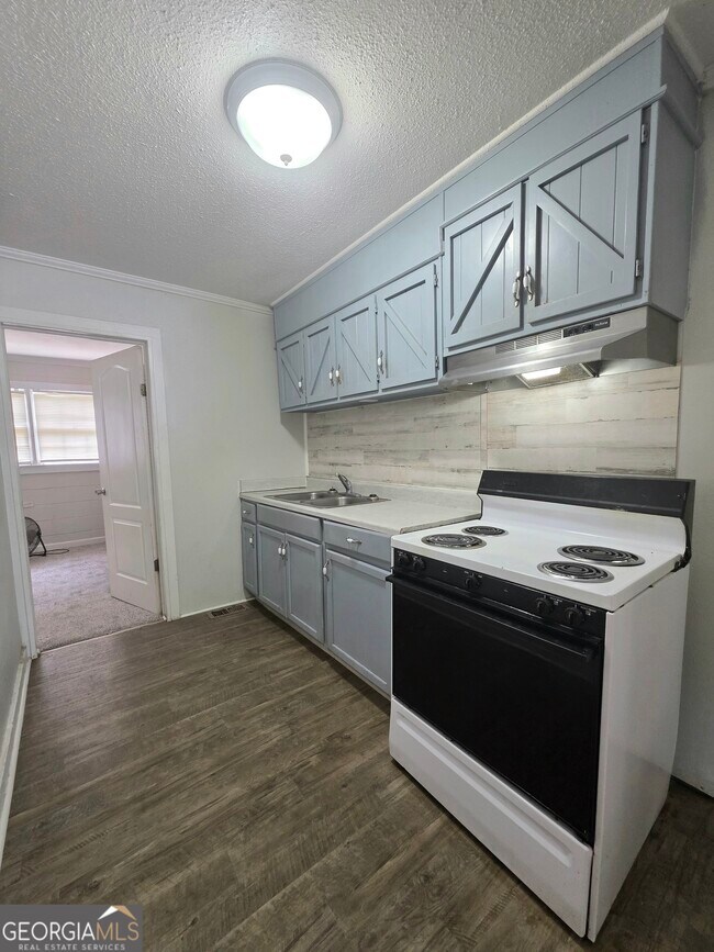 Building Photo - 3588 Morgan Dr