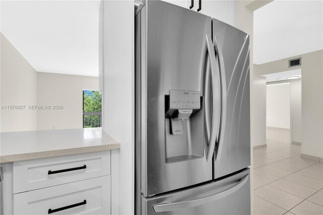 Building Photo - 1101 SW 122nd Ave