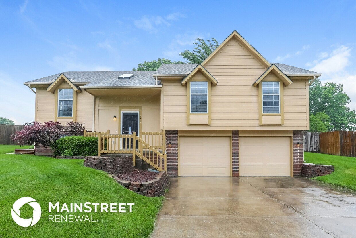 Foto principal - 406 S Huntington Dr