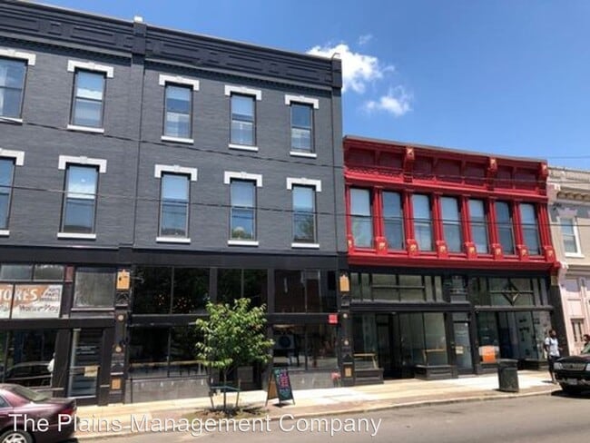 Building Photo - 1309 Hull St