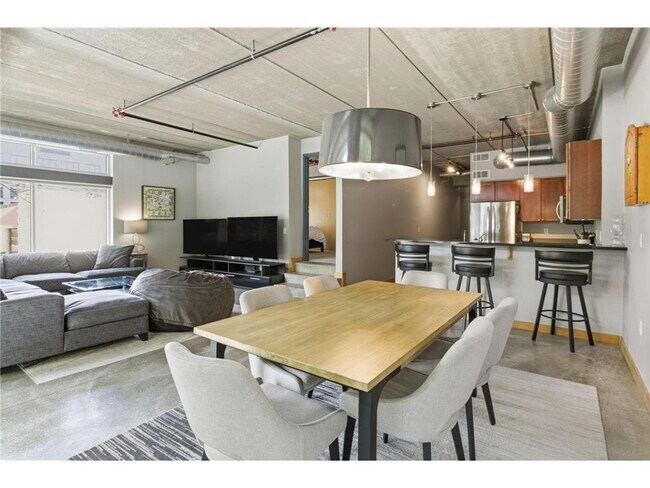 Foto del edificio - 710 N 4th St