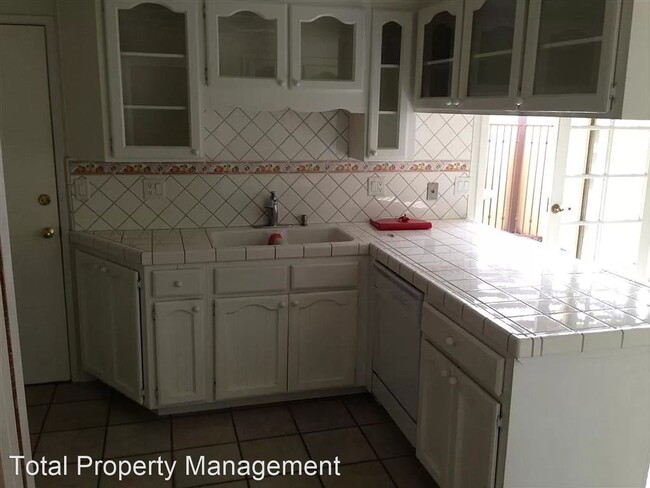 Foto del edificio - 2 br, 2 bath House - 470 E. Prosperity Ave.