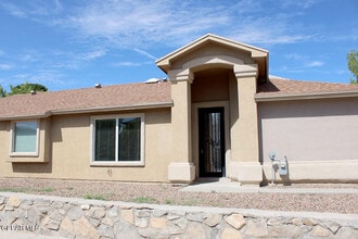 Building Photo - 5040 Gold Ranch Ave
