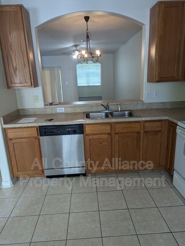 Building Photo - 3558 High Hampton Cir
