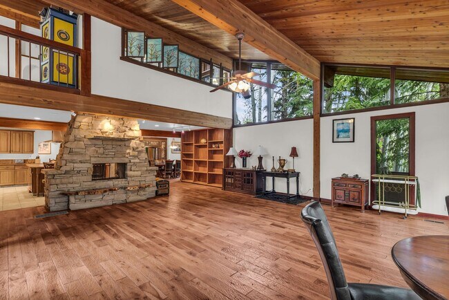 Building Photo - Luxury Mountain Home in Thaynes Canyon