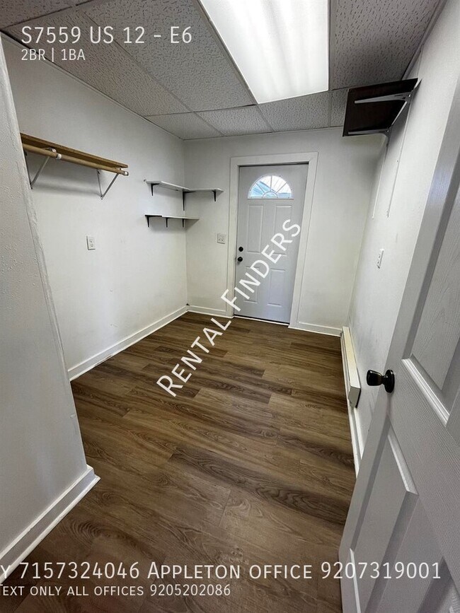 Building Photo - S7559 US-12