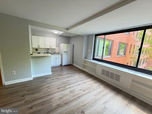 Photo - 1021 Arlington Blvd Apartment