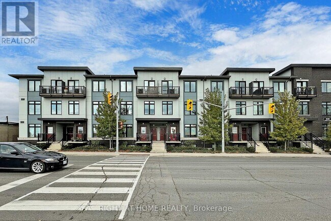 Photo du bâtiment - 630 Rogers Rd