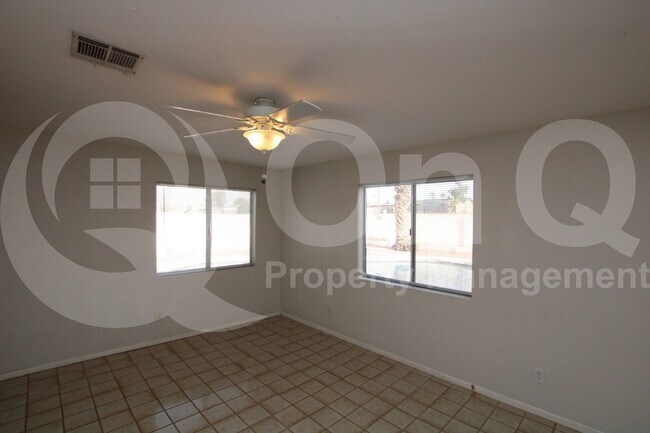 Foto del edificio - 1831 W Decatur St
