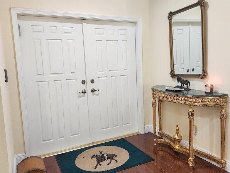 Foto principal - 2099 Greenview Cove Dr