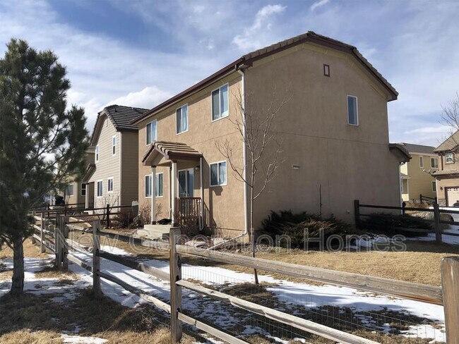 Building Photo - 815 Diamond Rim Dr