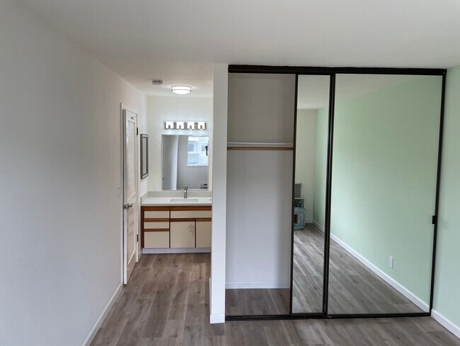 Foto del edificio - 1201 Melville Sq