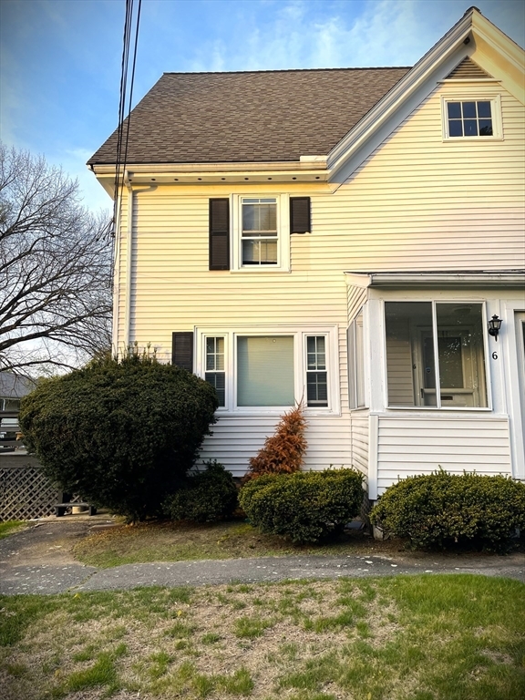 Primary Photo - 6 Brook St