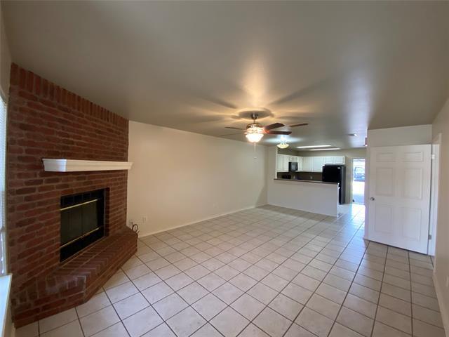 Foto del edificio - 3241 Lexington Dr