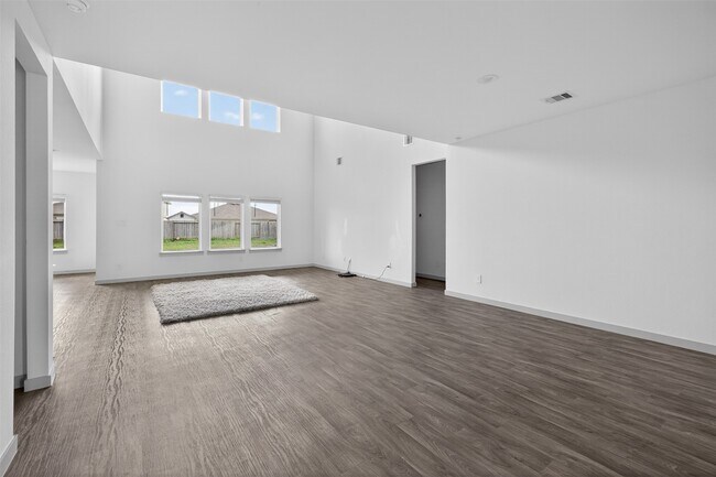 Foto del edificio - 6823 Amber Clf Ln