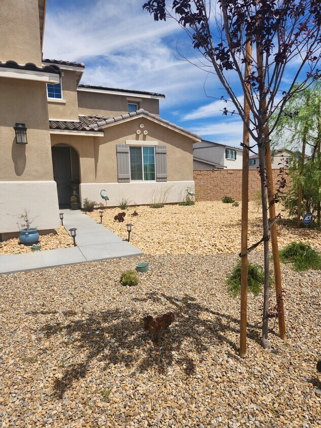 Foto principal - 13445 Menchaca Ct