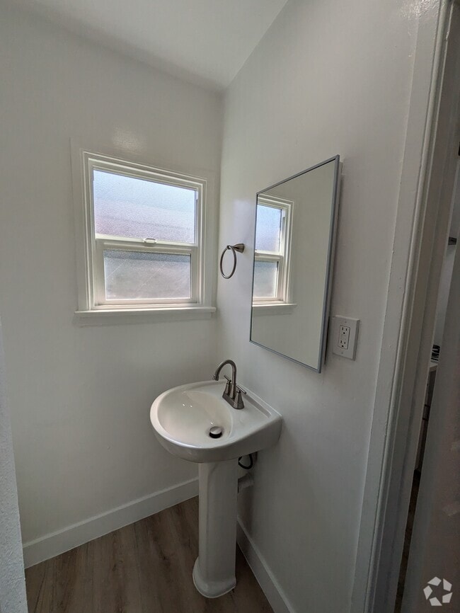 Building Photo - 4237 S Centinela Ave