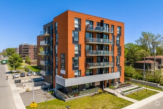 Building Photo - 2449 Ch Athlone