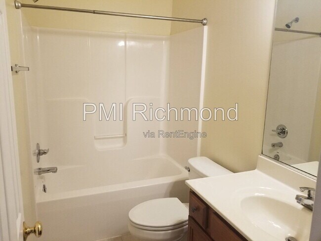 Building Photo - 14636 Sailboat Cir