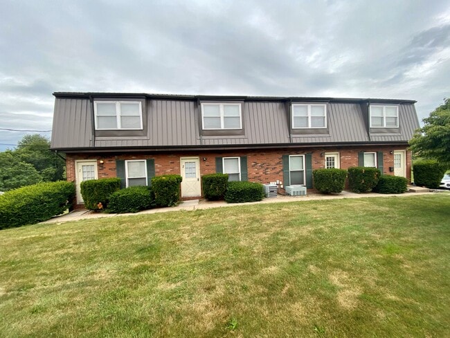 Outside 1 - 120 Highland Hills Dr