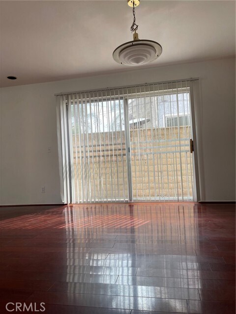 Foto del edificio - 8042 Whitmore St