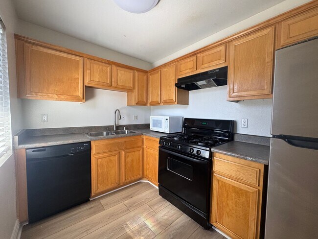 Foto del edificio - Half Off First Month's Rent Ready to Move in-El Cajon Studio for Rent