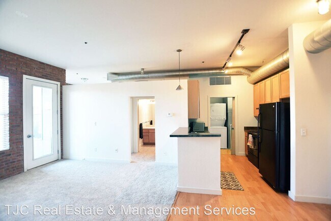 Foto del edificio - 7700 E 29th Ave