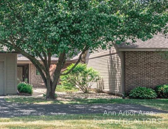 Primary Photo - 2641 Aspen Rd