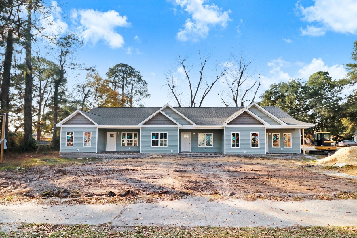 Foto principal - 111 N Mill St